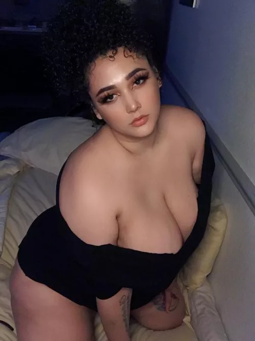 Not quite sure how to pose✨🌙 but I tried by ogcatgod