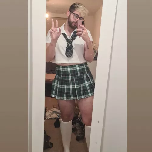 Not really a femboy but I think I suit this outfit by Spiceboi22