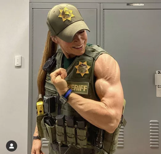 Not saying I want to be arrested, but she can handcuff me anytime. IG HONEYBADGERWO by Krazybangs