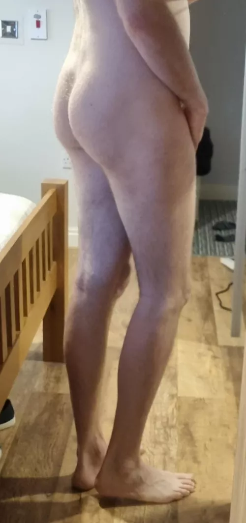 Not so cute butt by Pretend_Sprinkles_62