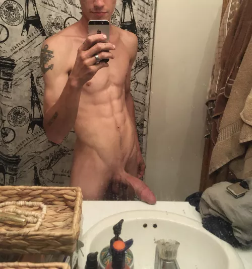 Not sure if I’m a twink or a twunk🤔 I just know I love dick by leperldy