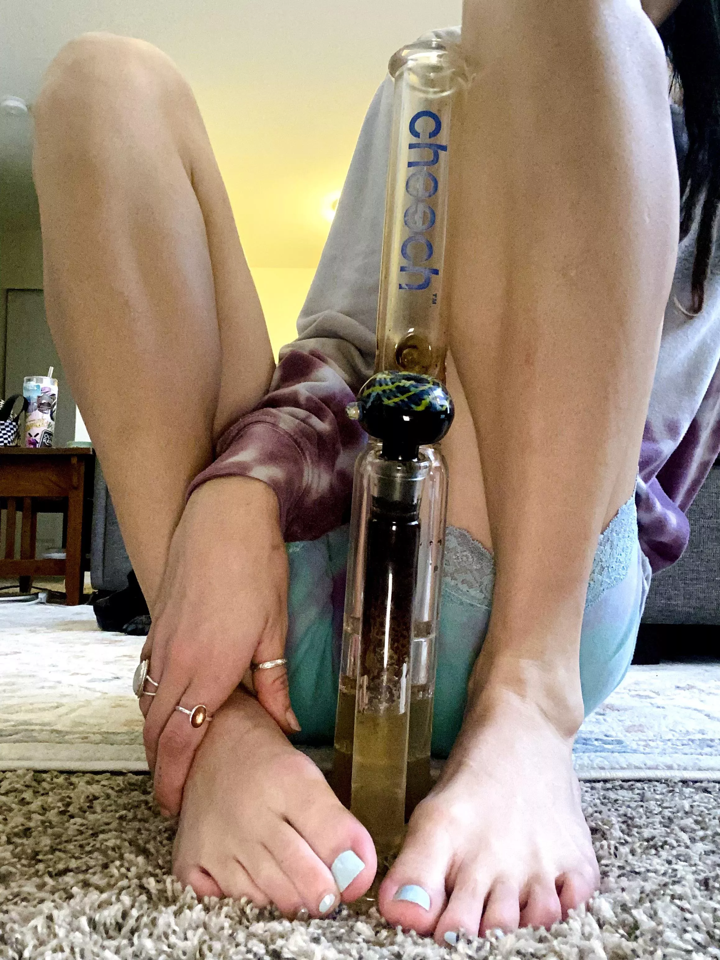 not sure what’s dirtier - me, my bong or my soles 🙈😈 posted by Affectionate_Habit88