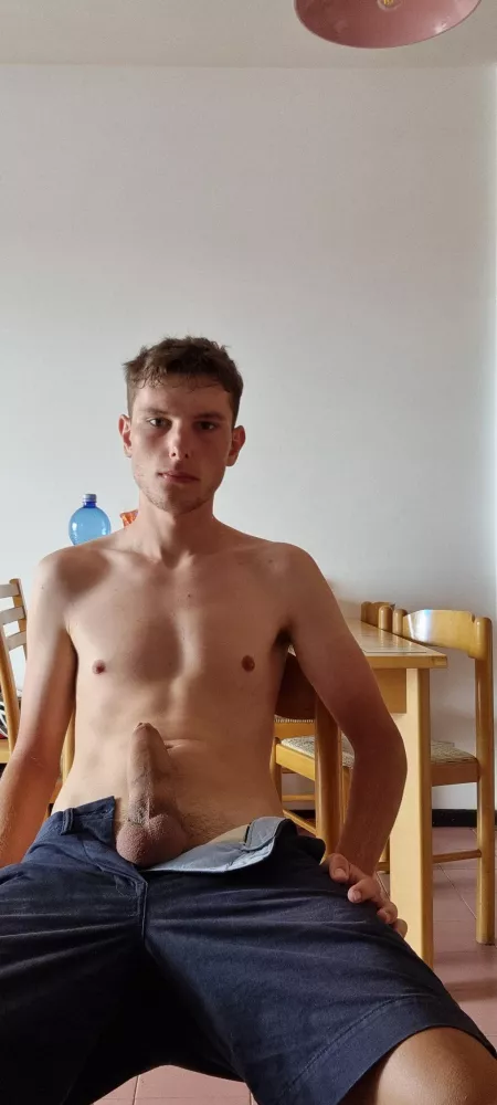 Not the biggest but they do come with a big cock 😈 by temporarynude