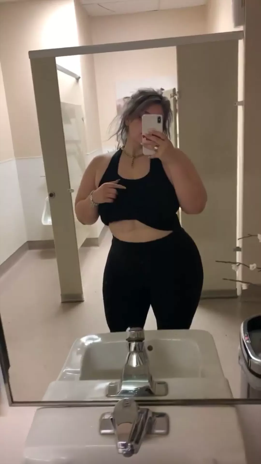 Not the hottest thing ever but at least it's content posted by rubenmirandaiii