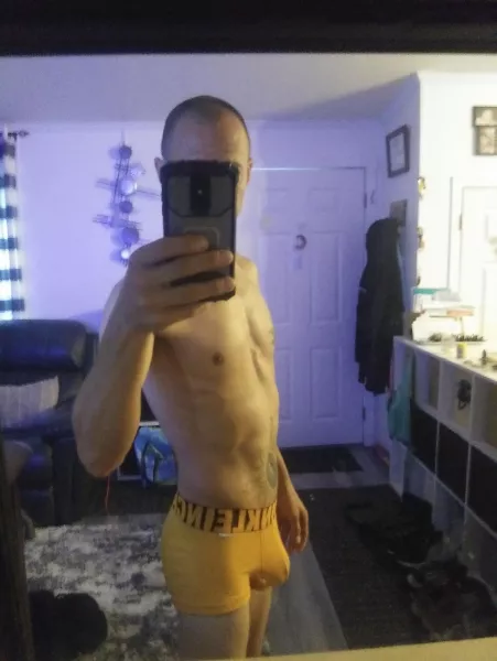 Not to sound conceded, but i wish i had a twin. Damn. by AltyBoy98