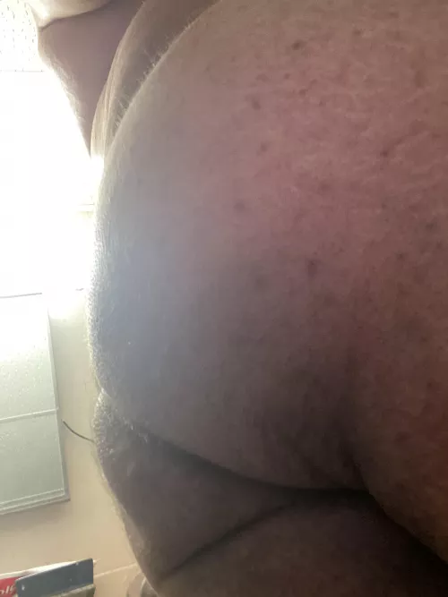 Not too hairy but somewhat hairy ? Lol by millcitycub88