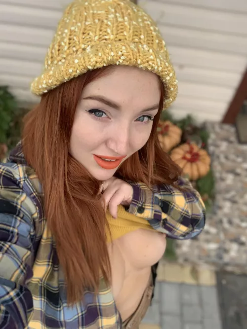 Not young, but still sexy. Or not?) by Just_RedFox