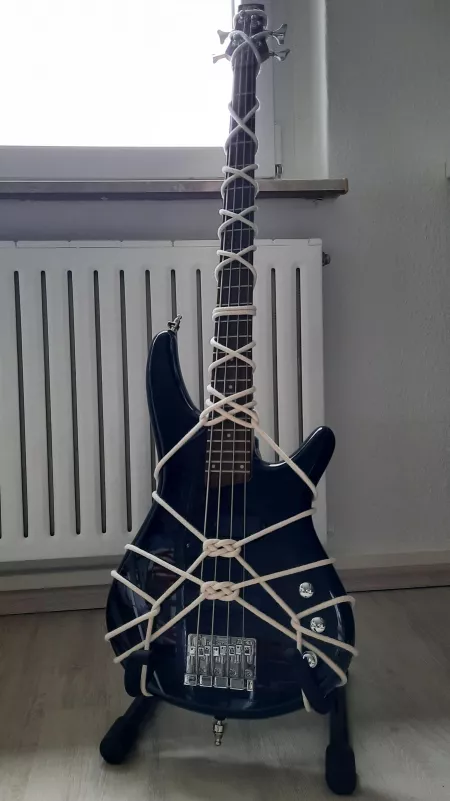 Not your usual tie, but fun practise nonetheless... by just-having-a-peek