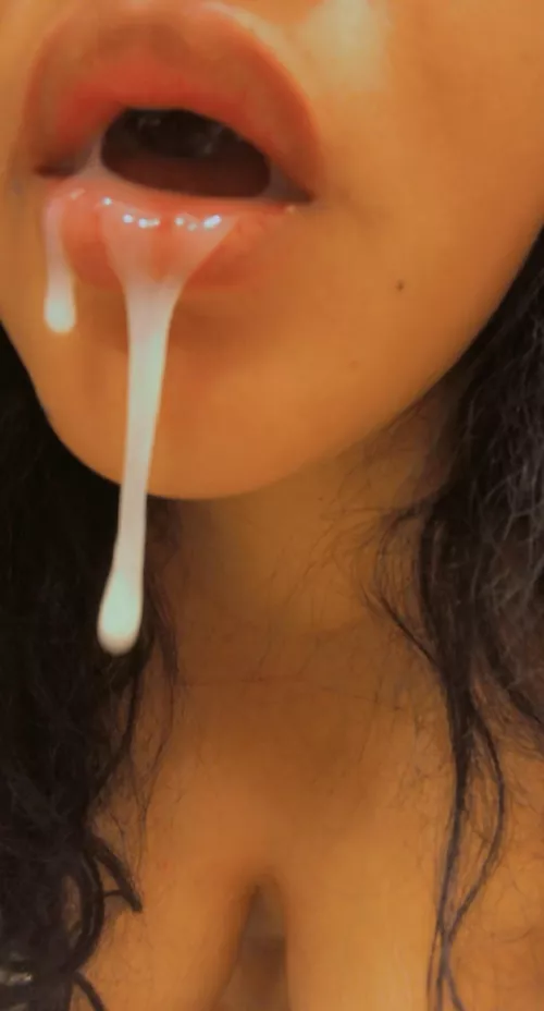 Nothing better than a mouth full of cum 🤤🤤 by Unknownpleasures89
