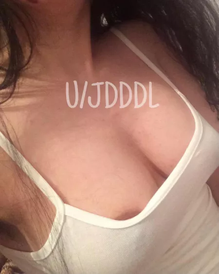 Nothing better than a white tank top :) Good Night! by JDDDL