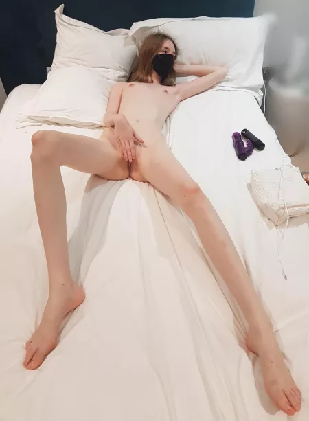 Nothing better to do in this heat... by DommeLongLegs