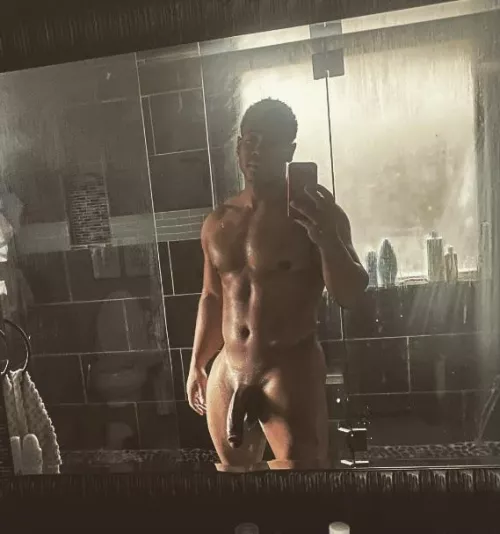 Nothing like a hot shower in the morning, just need some to join me. by bbernard951