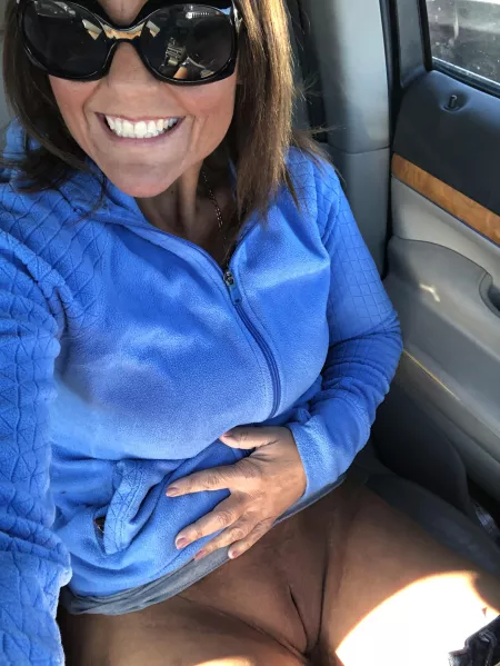 Nothing like a little flash to start the day!! by Milfie82