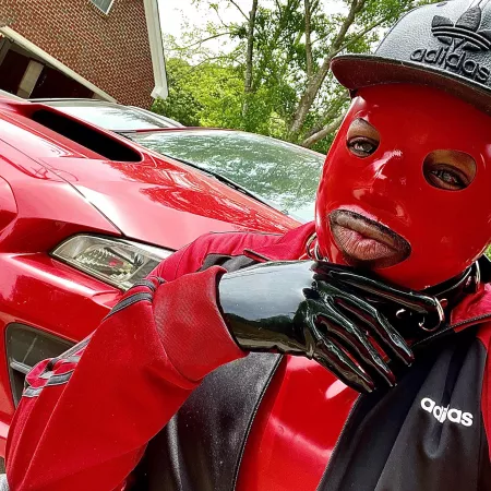 Nothing like freshly washed n polished cars n matching latex by RubberRenegade