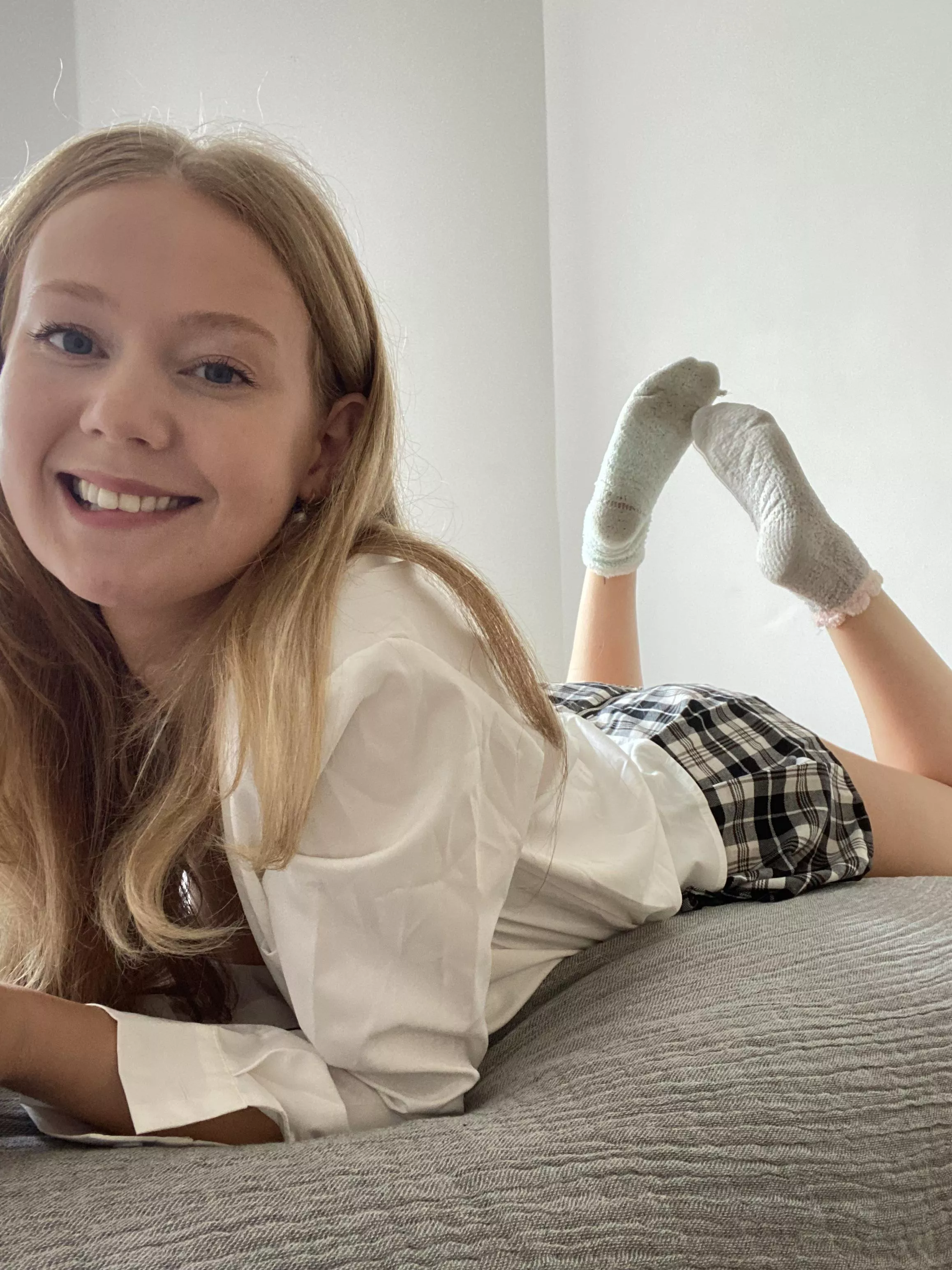 Nothing underneath 😉 posted by librarosebud