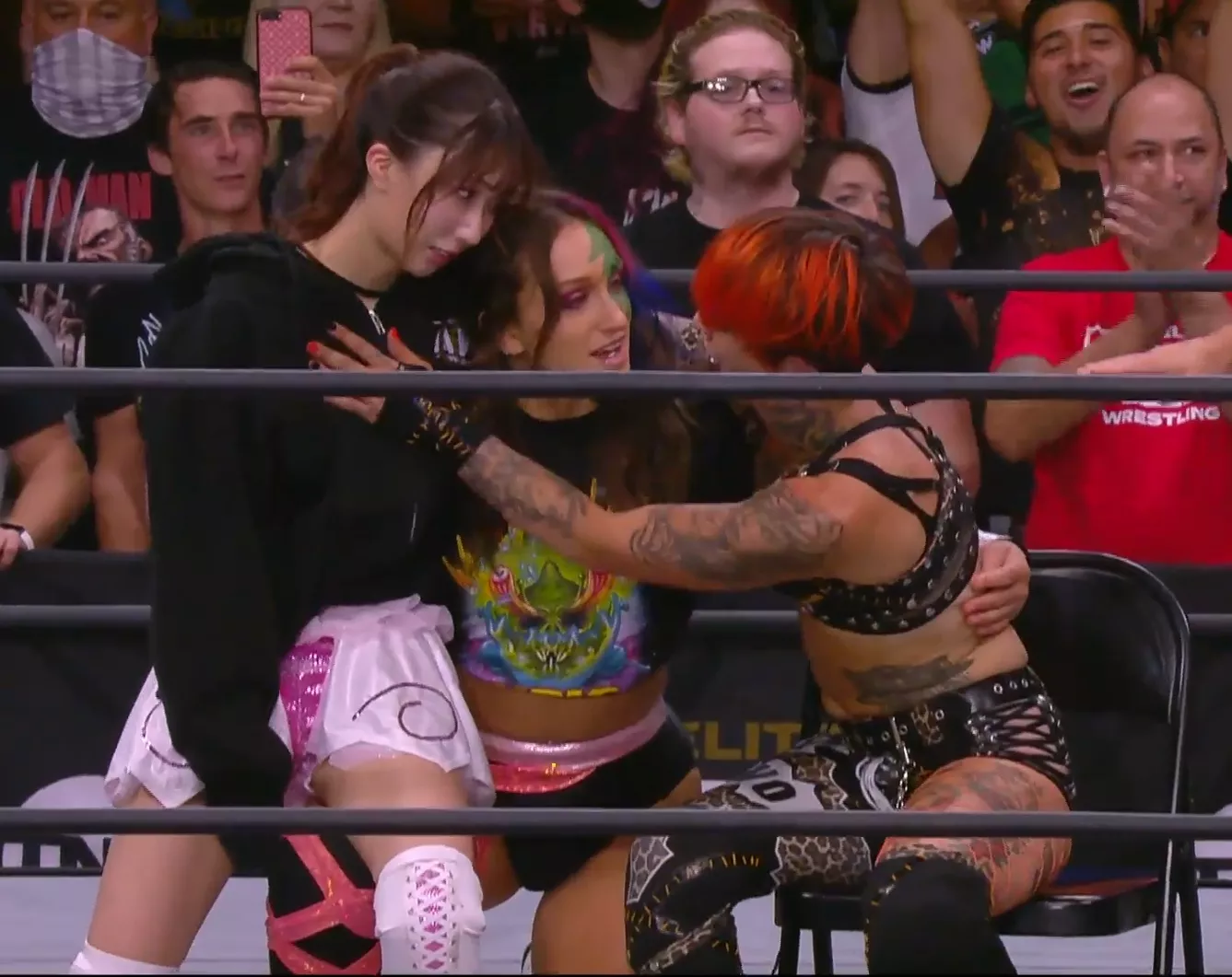 Now kiss 👀 posted by CerealAssassin2022