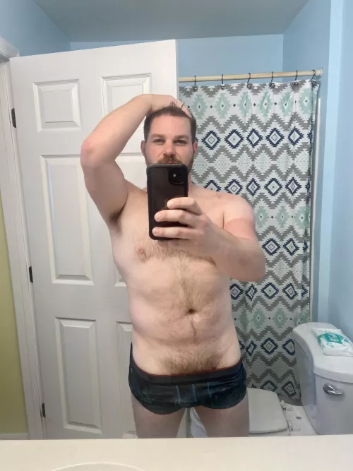 Now that No Shave NOVEMBER is over, maybe I trim it all down. by abeduncan90