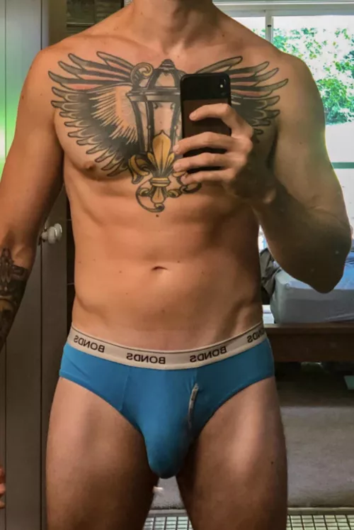 Now this is a tightly packed bulge lol by Big-Hoppa