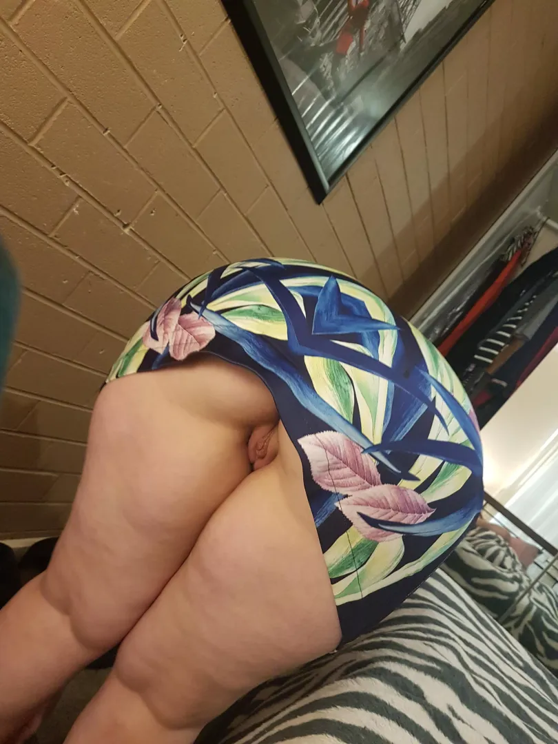 (NSFW) my first post here how u like it is my dress to short ? posted by shybutnaughtysarah