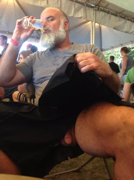 [NSFW: NUDITY] Sitting next to the Jarl; he signals to you that he wants to talk after feast. by VikingsThrall