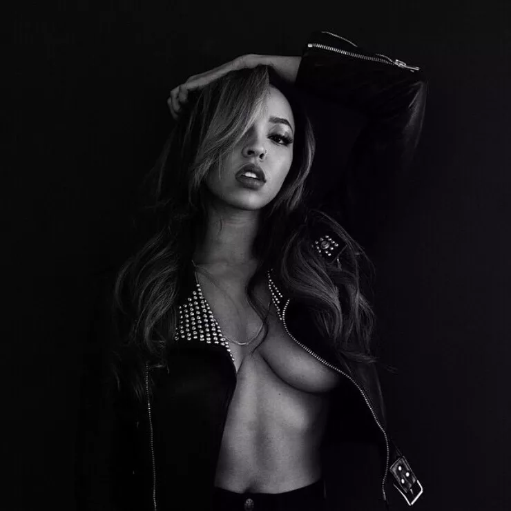 NSFW Tinashe (x-post from /r/TinasheNow) posted by [deleted]