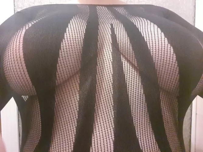 nude vacation over, back to hiding lingerie under my work clothes :P