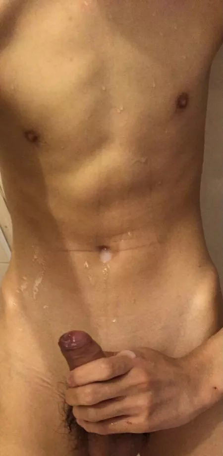 Nut busted ;) by mclowclow