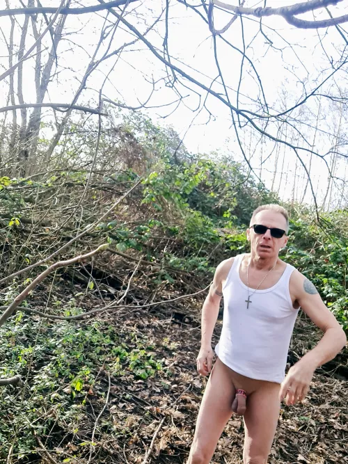 nuude in the forest by ullibult