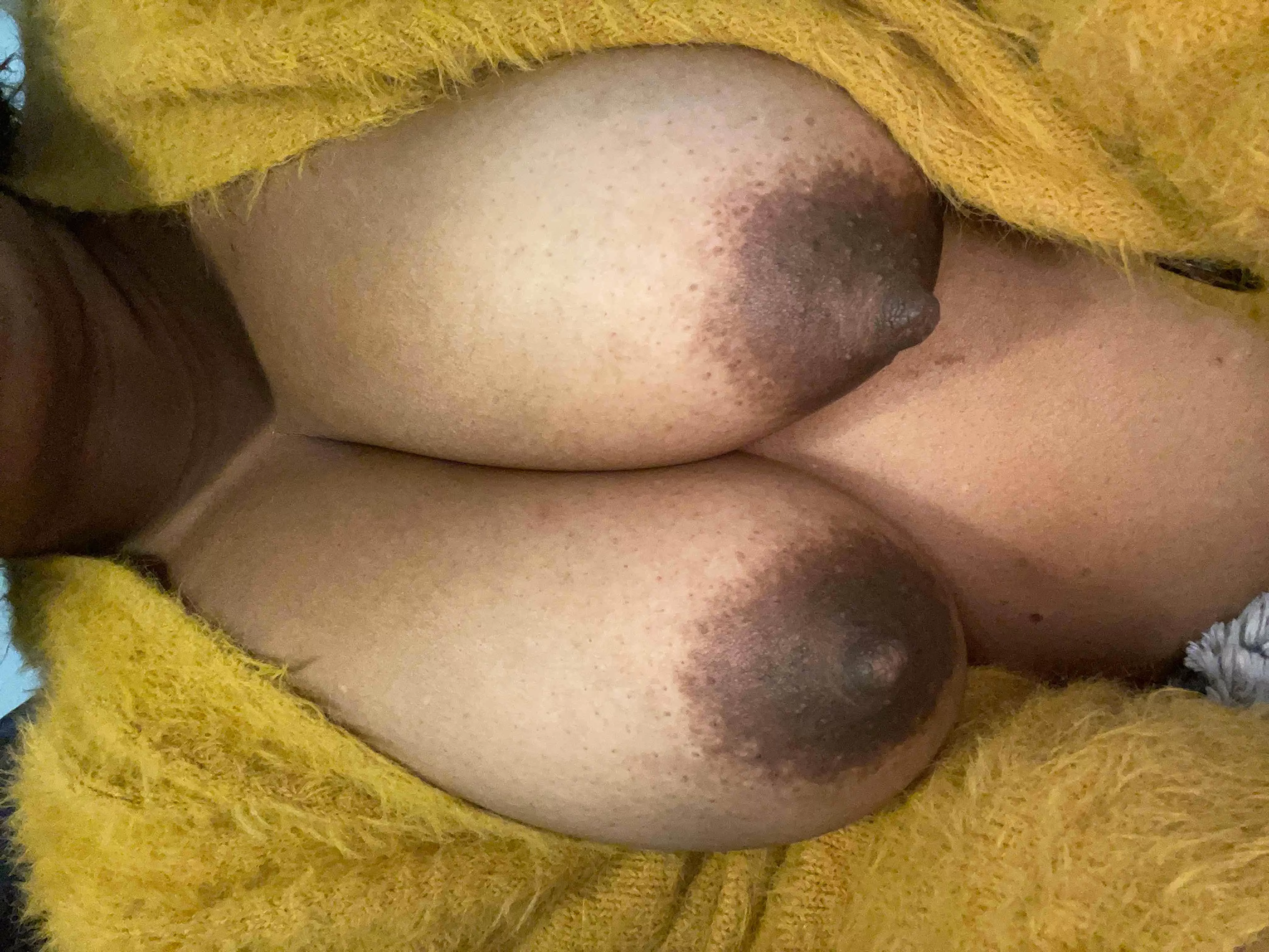 NYC biracial submissive seeks white dominant posted by ebonypiggy