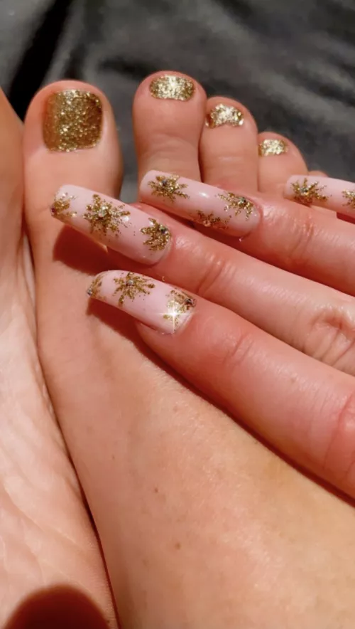 NYE is licking every toe and me scratching you by missfeetandfingers