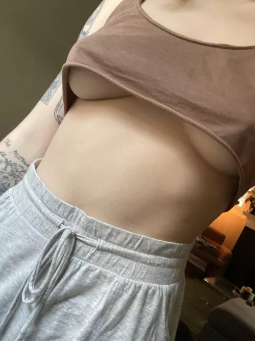 Obsessed with this crop top I just got. by pastan00dles