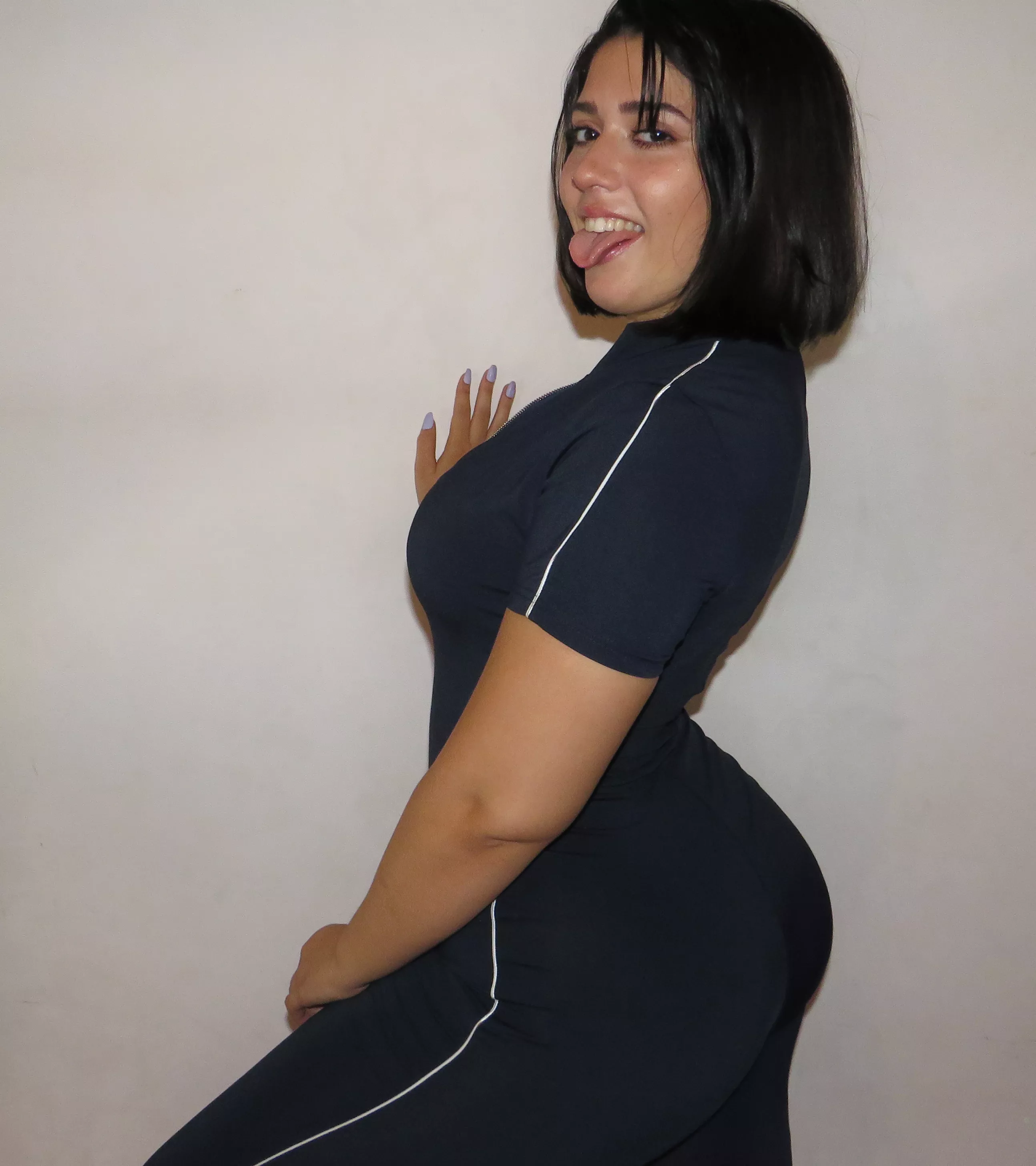 [OC] A girl and her camera posted by StyxHips