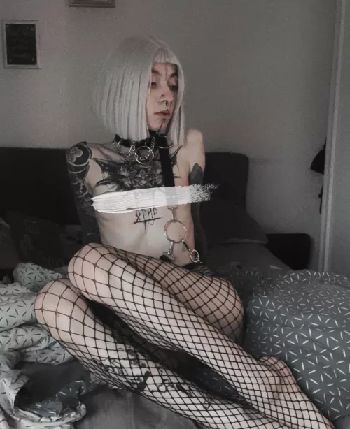 OC: cute skinny? by LexyFoxOnly