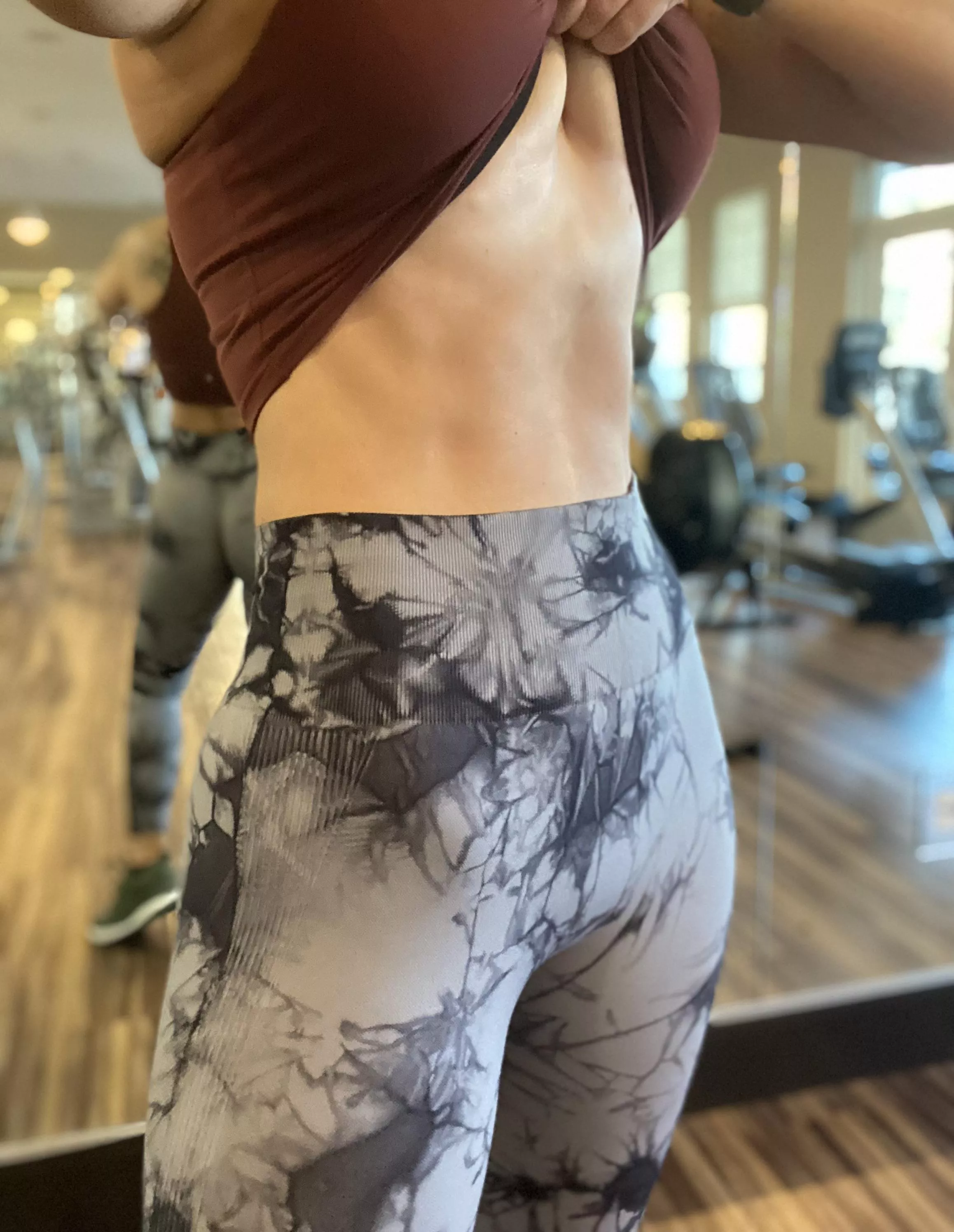 [OC] F 30 end of a sweaty workout 💧 posted by napolita50