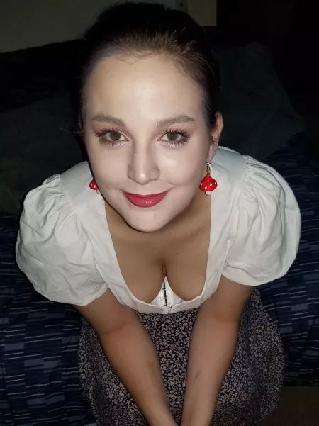 [OC] [F]25 she ALWAYS catches me staring and prefers it that way by darlingnikki96_owner