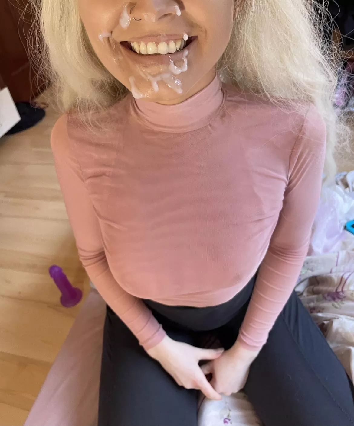 [oc] getting a face full of cum makes me so happy 🥰 posted by _sweetluna