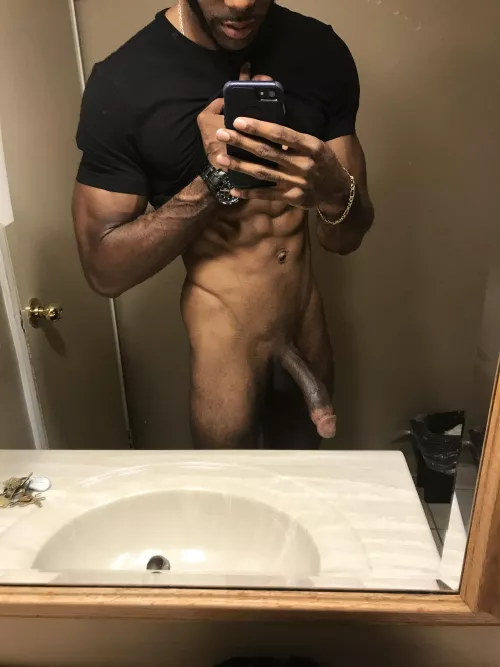 [OC] Hosting in NYC. 9-inch BBC Bull. Message/ Comment by NYBull01