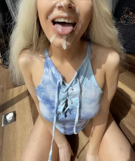 [oc] 🥰I’m happiest with a face full of cum by _sweetluna