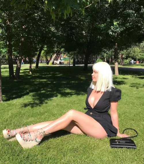 [oc] I'm here to train you 💕💕💕 by mommy_alex66