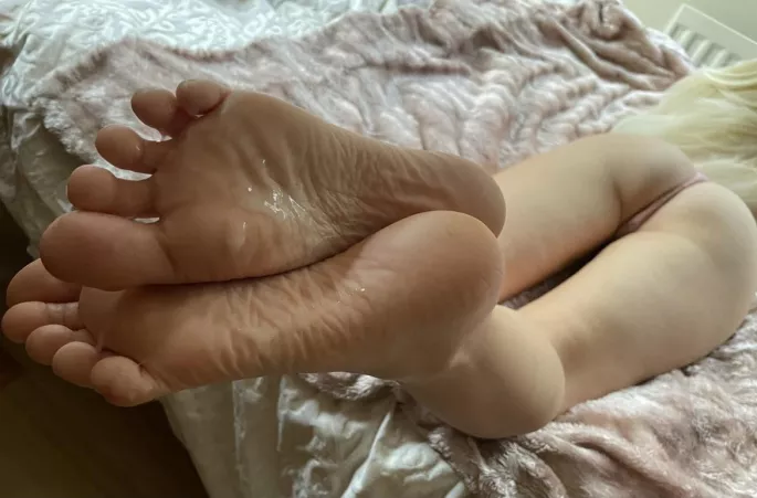 [oc] lick them clean 🥰 by _sweetluna