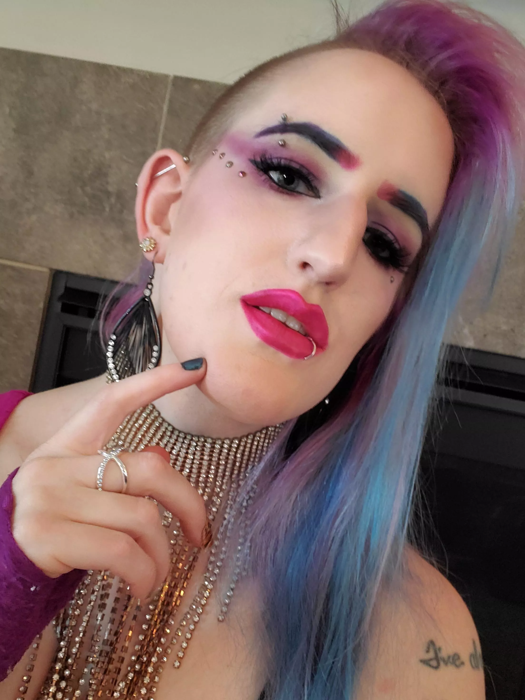 [OC] Shine bright 💎✨ posted by candi-kitten