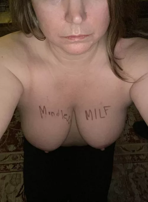 [OC] That MILF next door would show you her tits if hypnotized, wouldn't she?