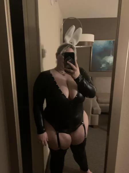 (OC) wanna see a bunny hop? by sky-joos