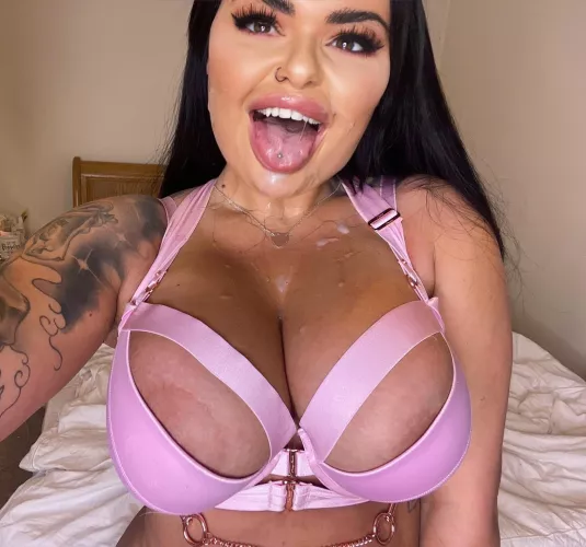 (OC) Would you cum on my face? by lexessex