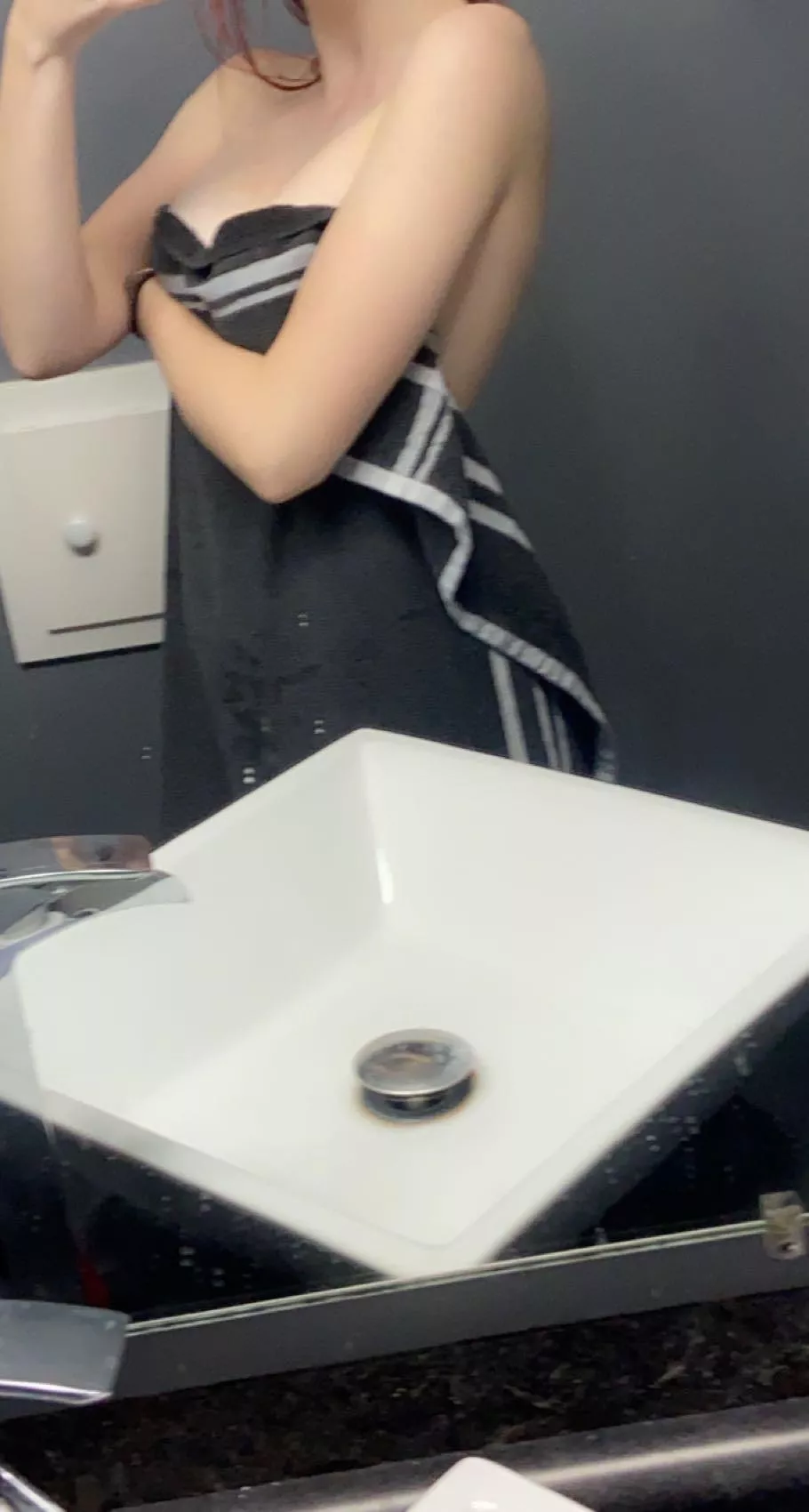 [OC]Best pic I’ve taken yet :) posted by lilbugg20000