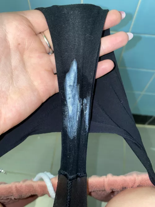 [oc][f19] Rate my creamy thong 😈 by littlepanties666