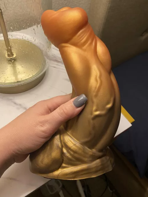 October custom arrived! Medium Stan in Orochi’s Signature (Someone requested a picture once he was out of the bag). by Pseudobrilliance