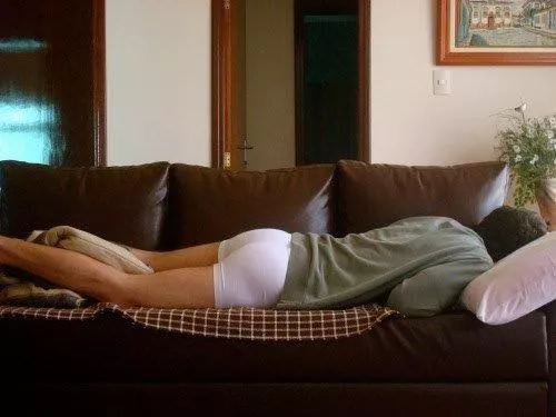 Of course you can crash on my couch! posted by southrncountryboy