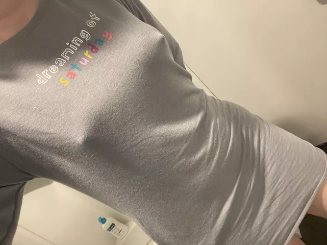 Officially 31 today, it’s my birthday love you all by tightpixienurse