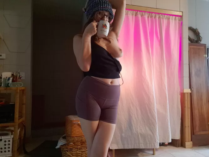 Oh Canada 🇨🇦 (my third favorite mug) by VaVaVita23